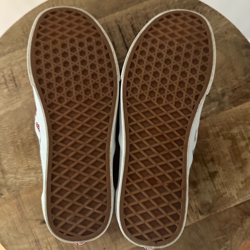 Vans Slip-On Red Roses White Shoes - Picture 4 of 4